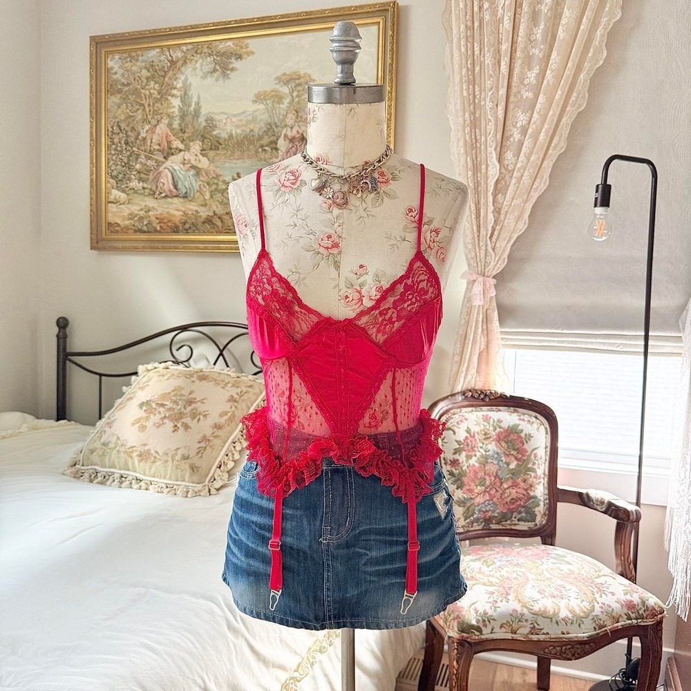red lace bustier 80s Secret Treasures